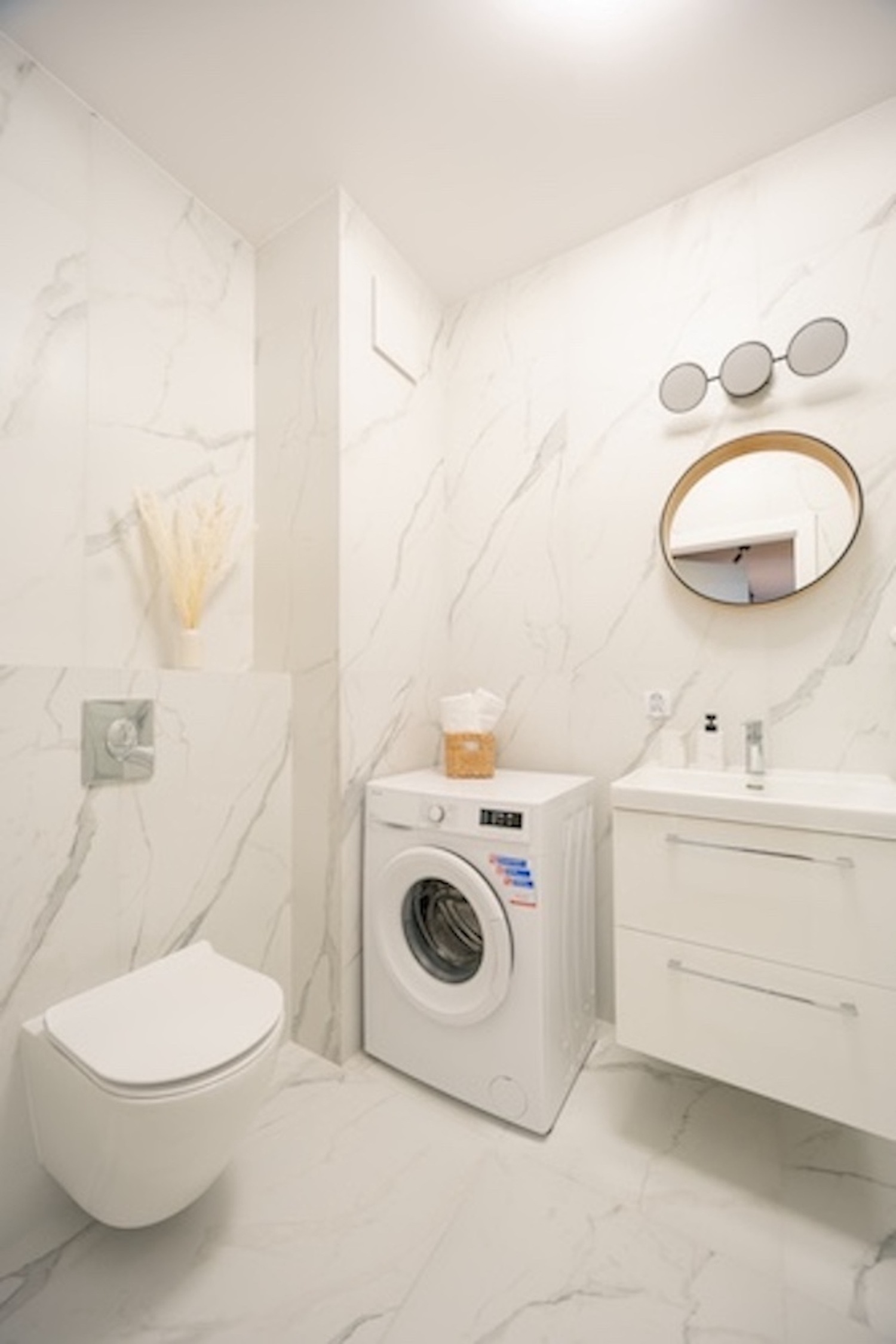 przestronna łazienka.jpg