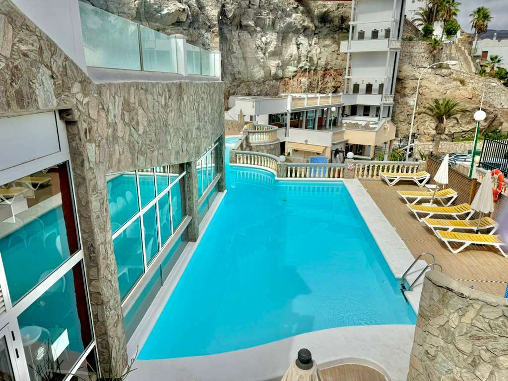 WhatsApp Image 2025-10-21 at 10.03.04 (1).jpeg