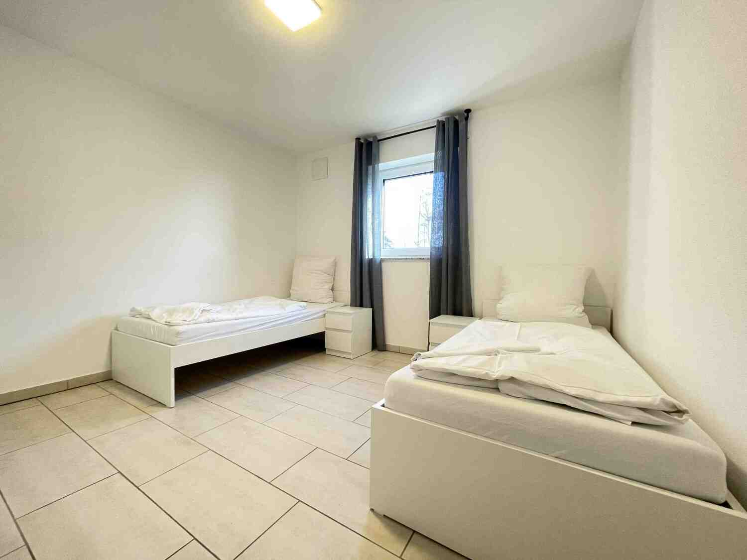 MAX116_ Industriestraße 25b, 93142 Maxhütte-Haidhof (4).jpg