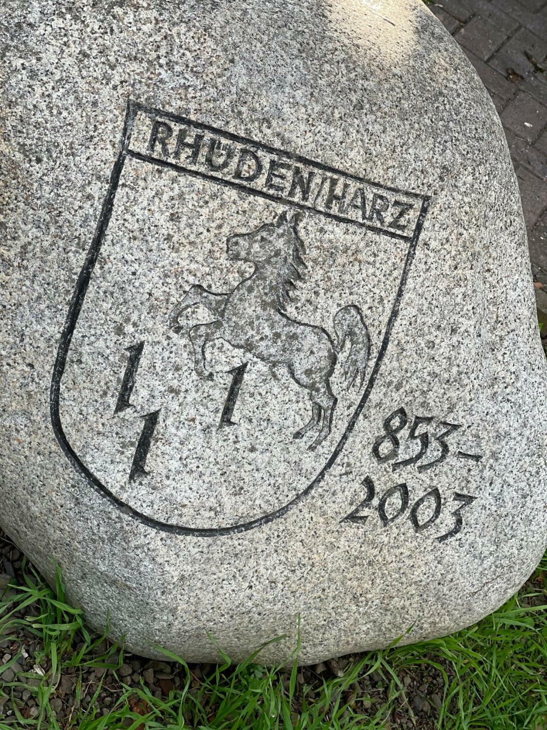 Rhüden Stein gut.jpg