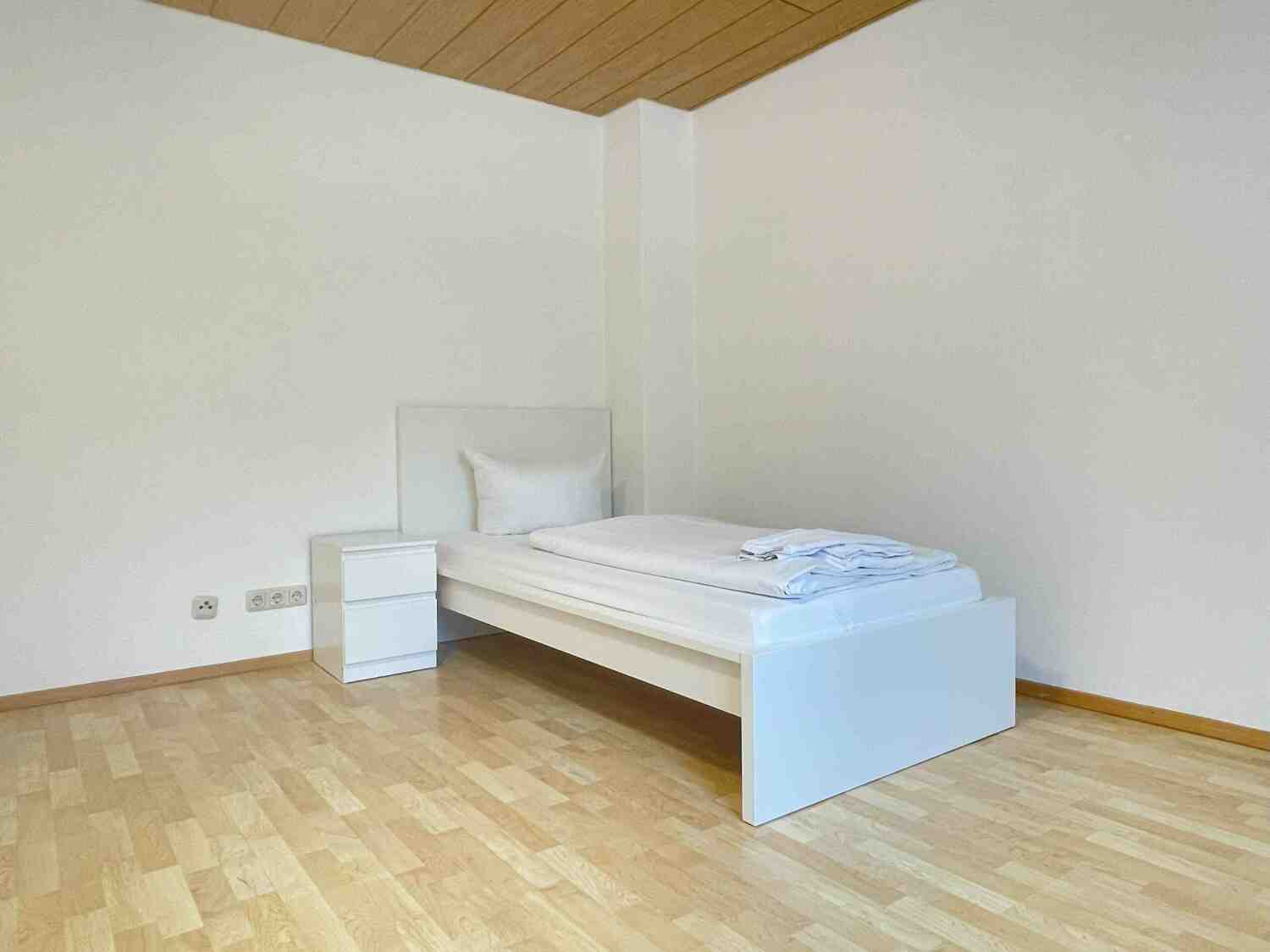 WEN111_(1.OG) Pressather Straße 115, 92637 Weiden i.d.OPf (4).jpg