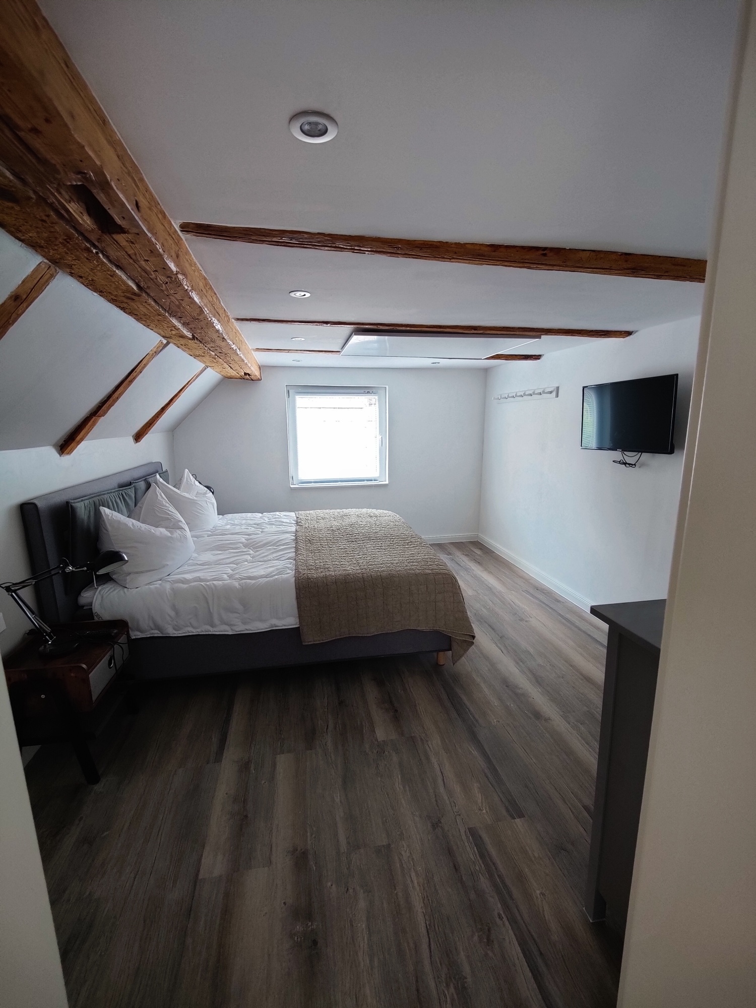 4. SZ mit Doppelbett.jpg