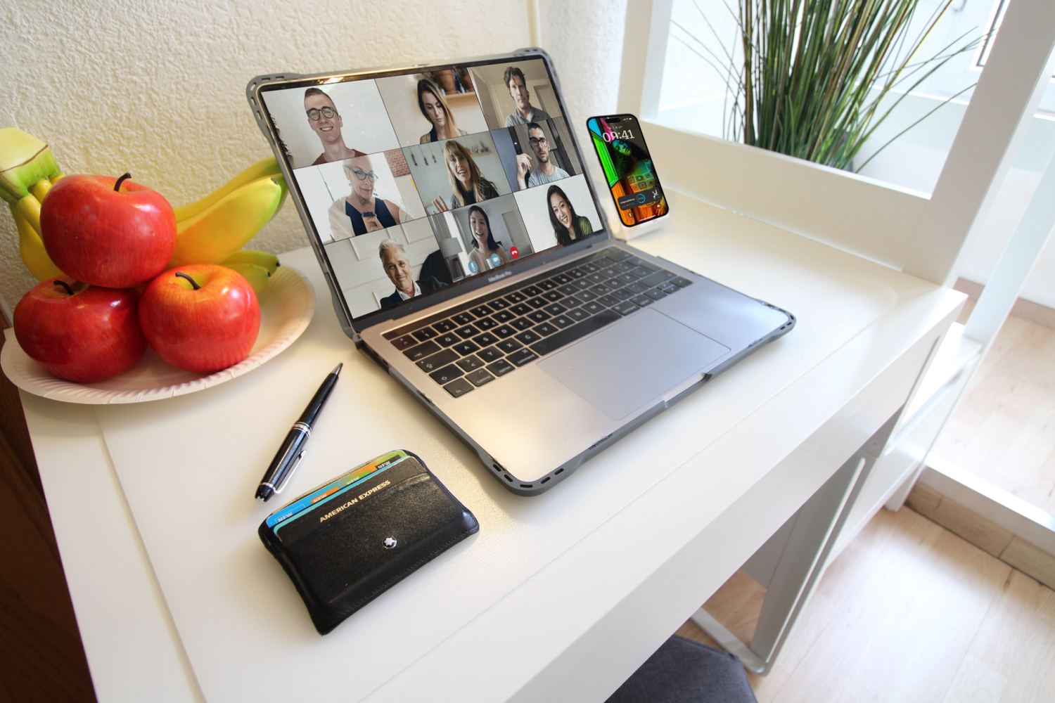 2023-09-21 - 102 - working desk_b.jpg