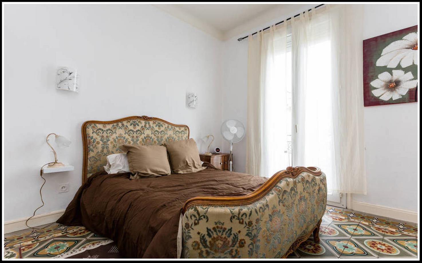 beziersapart apart art déco chambre2_resized.jpg