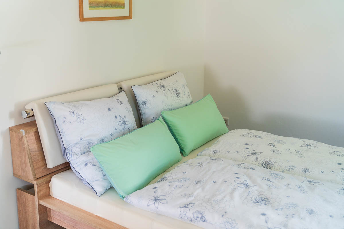 (2) Schlafzimmer, Betten.jpg