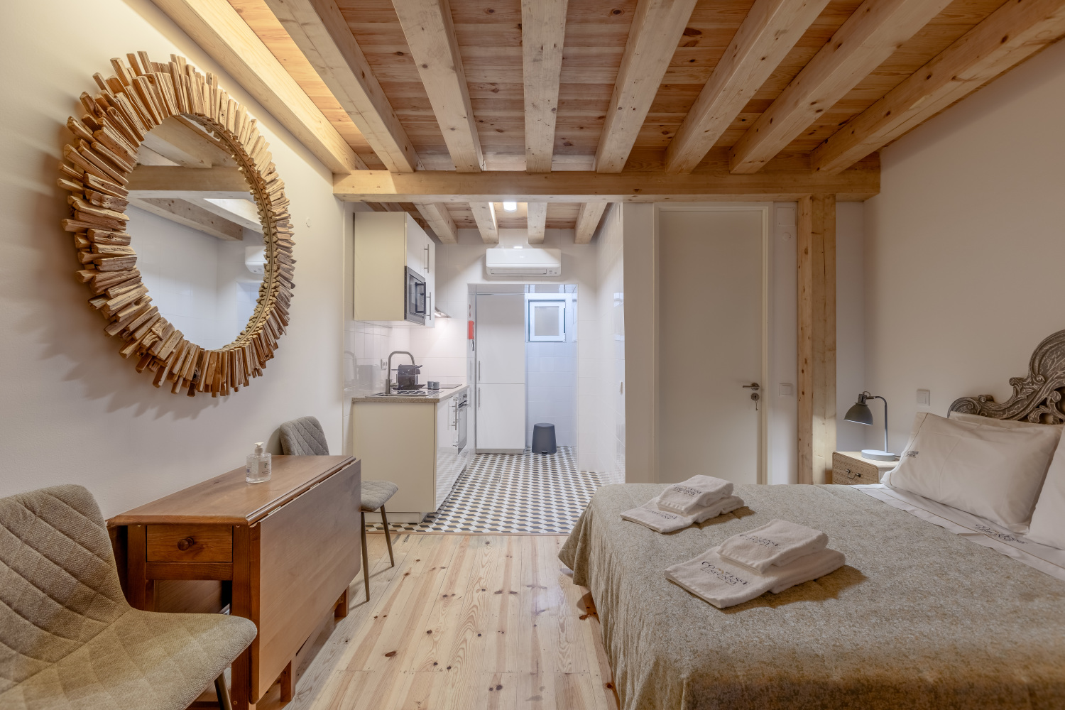 02_Rua da Condessa 28.jpg