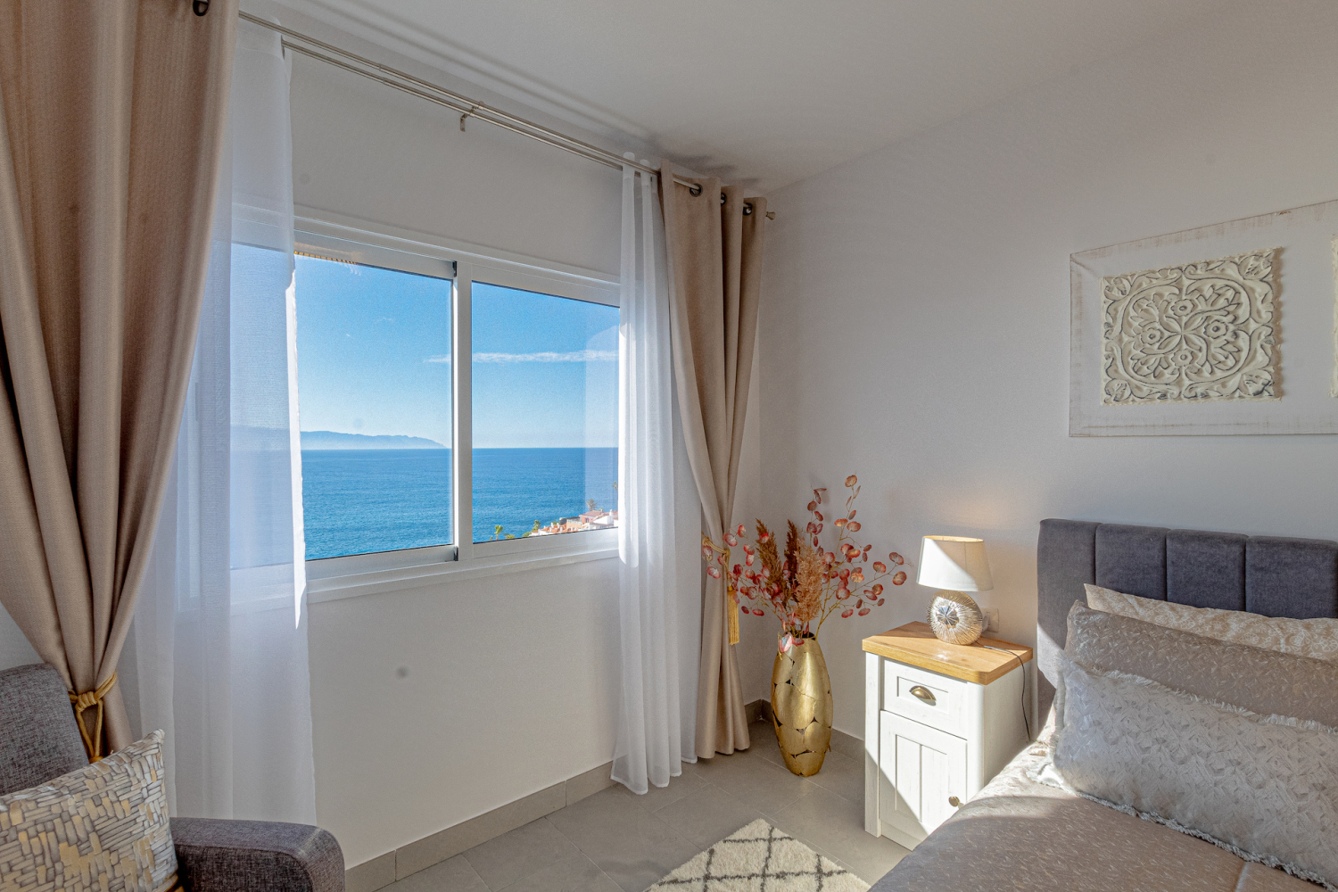 1 Bedroom Apartment with ocean view Puerto de Santiago Tenerife86.jpg