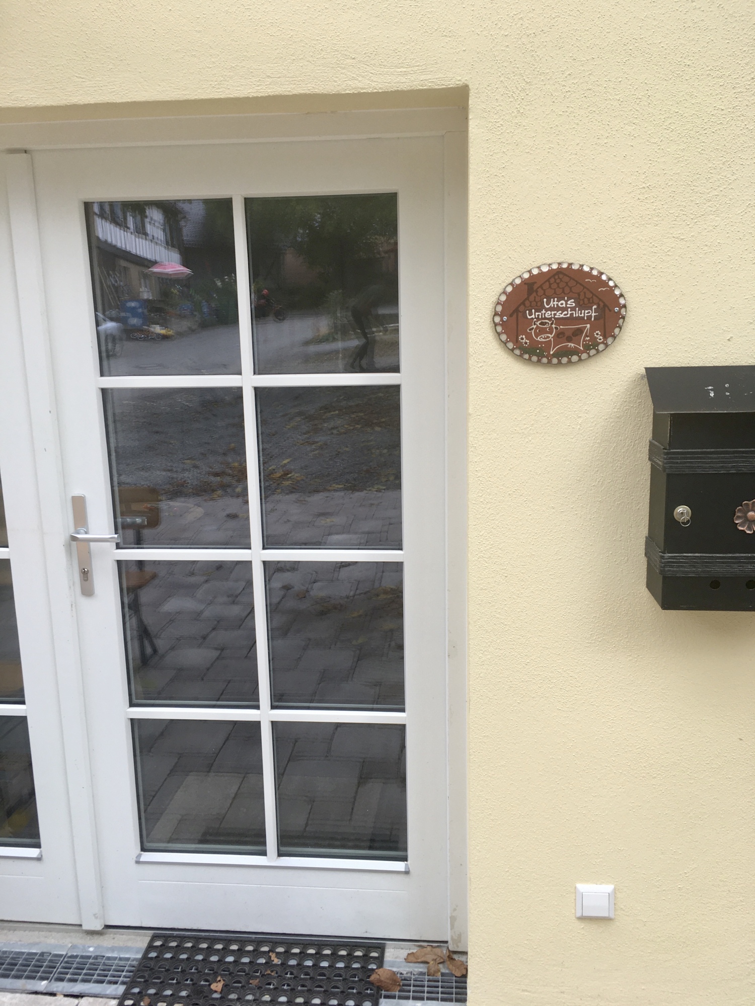 Eingang_Uta`s Unterschlupf.JPEG
