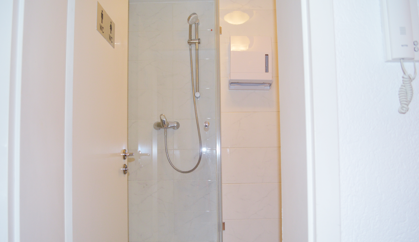 0DSC_0052_heller mehr Blauton.png