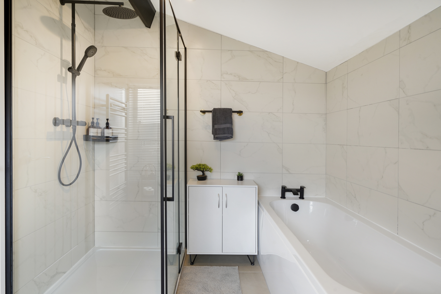 85 Harrowden Road - ca8jAjh3BCQJJJZHggBV.jpg