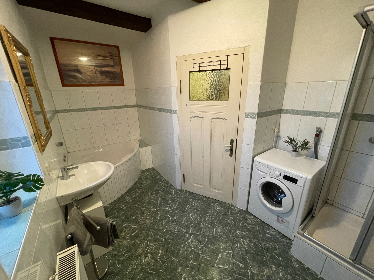 Pension Am Schloss - Apartment 5 - Bad 1.jpg