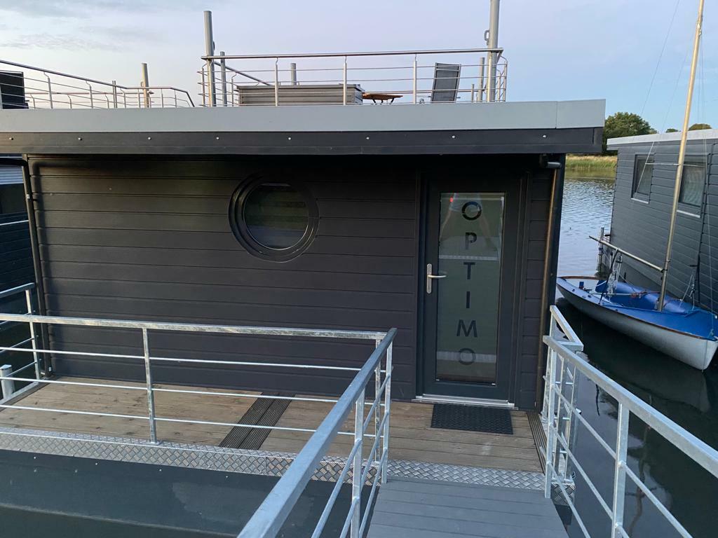 2 Eingang Optimo.jpg