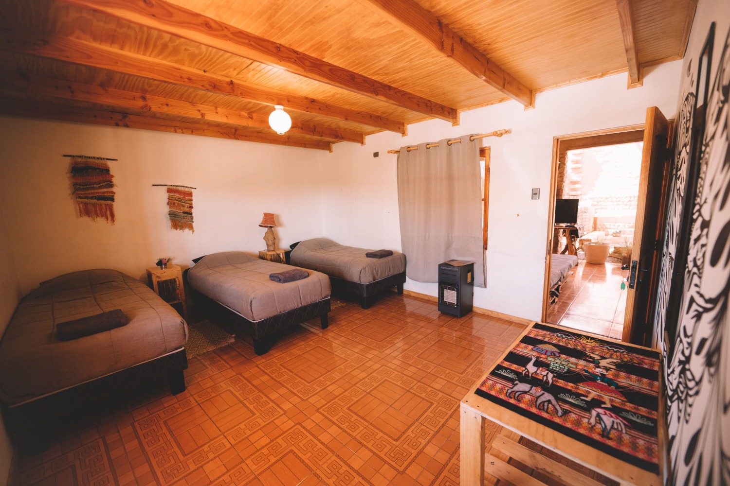 Cuarto Jota 2-min.jpg