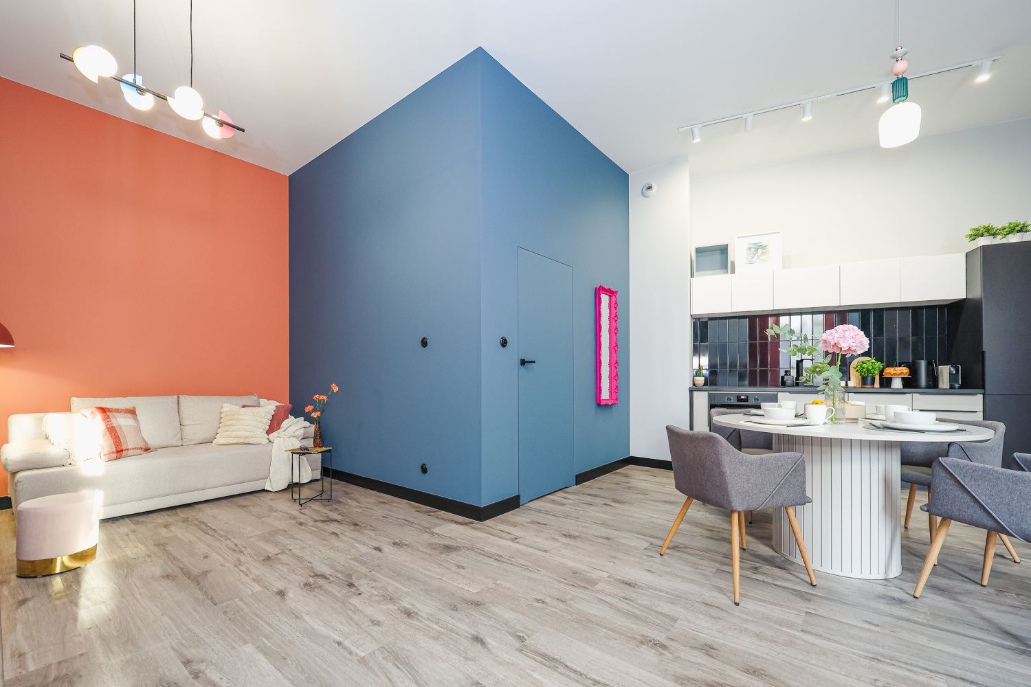 widok na wszystko mieszkanie łodź centrum.jpg