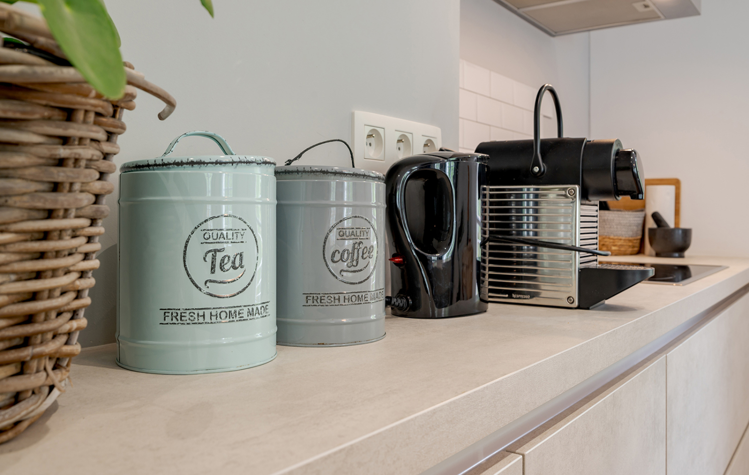 LROOur-10-01 (8).jpg