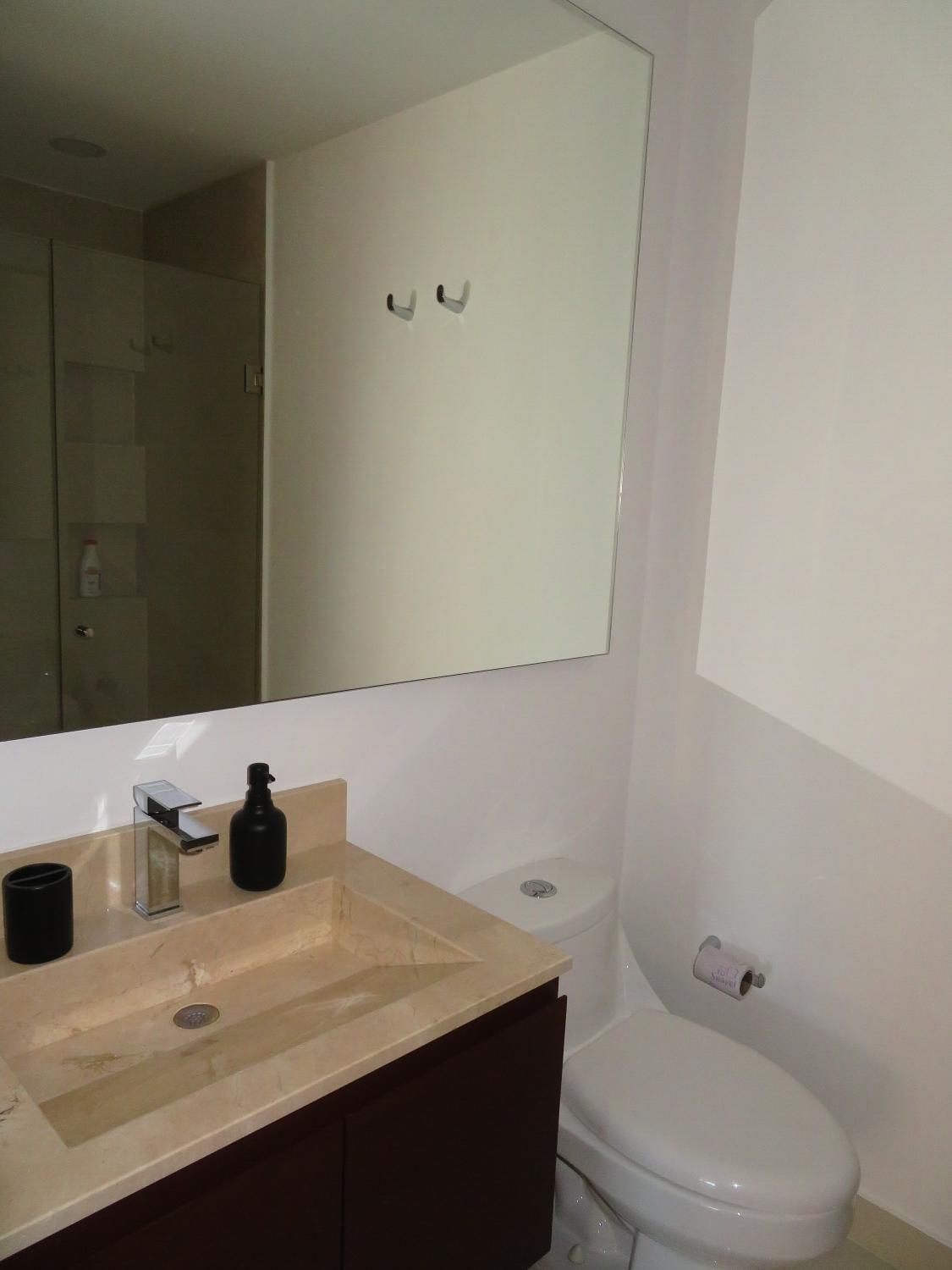 BAÑO HAB. PRINCIPAL.JPG