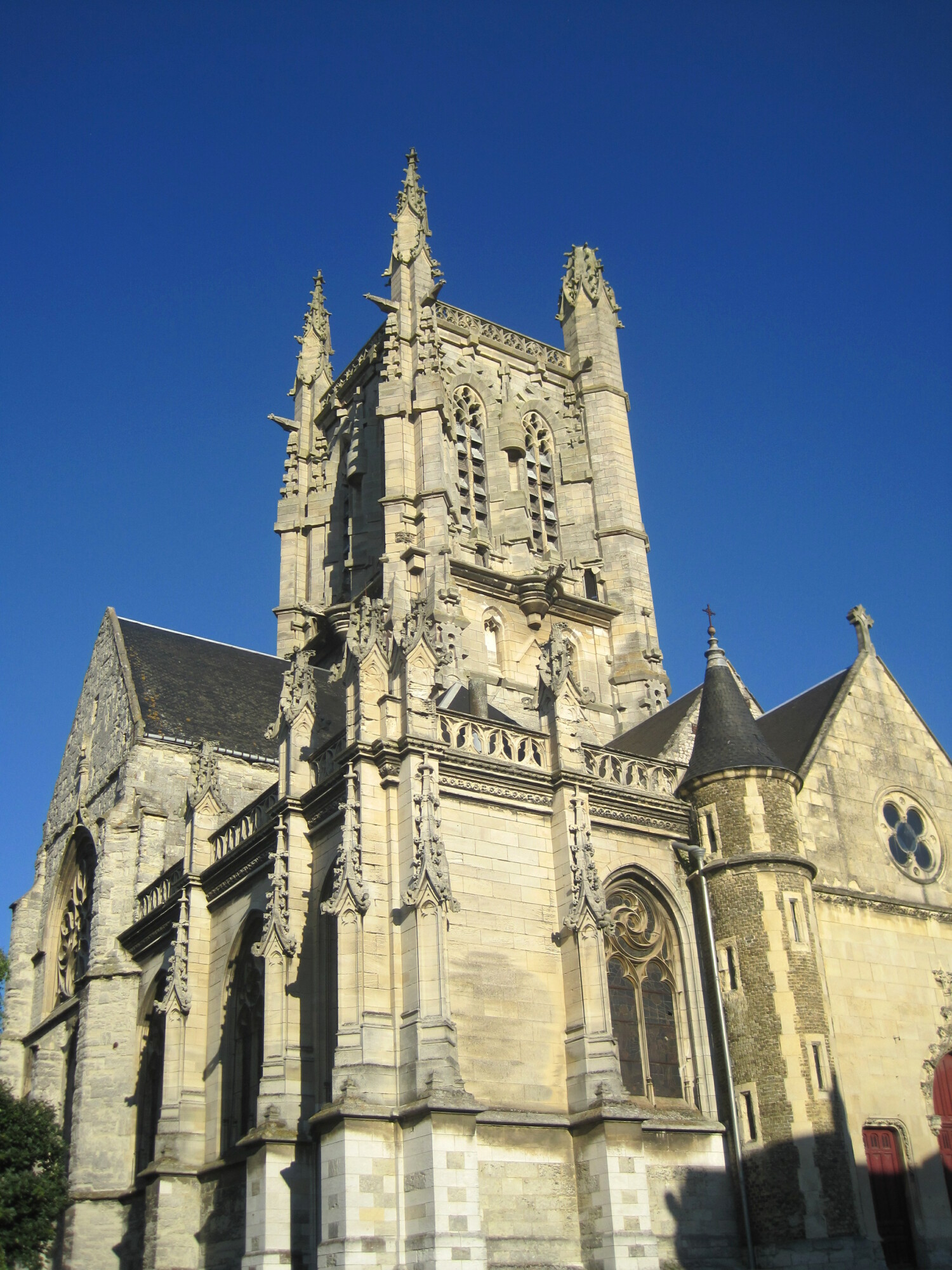 A_Fécamp_-_Église_St-Etienne.jpg