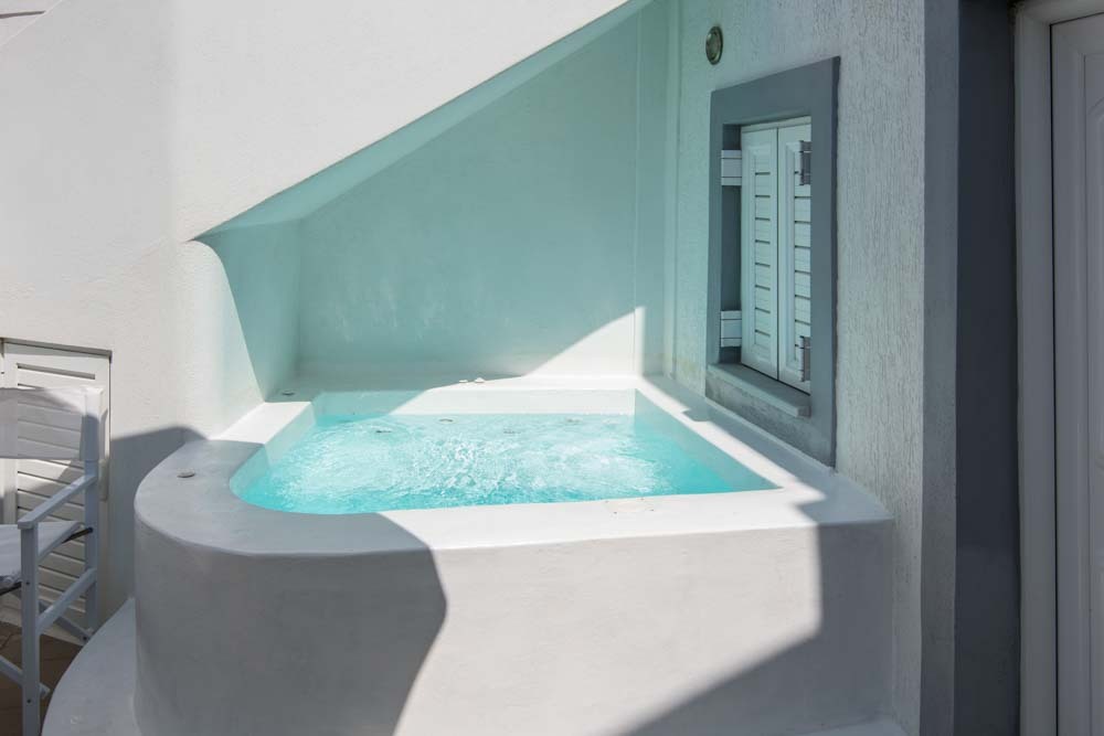 jacuzzi 8.jpg