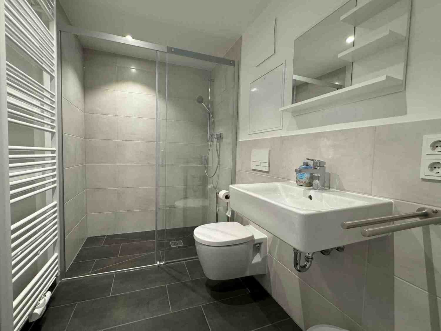 AM1114_Mildred-Scheel-Straße 10, 92224 Amberg (5).jpg