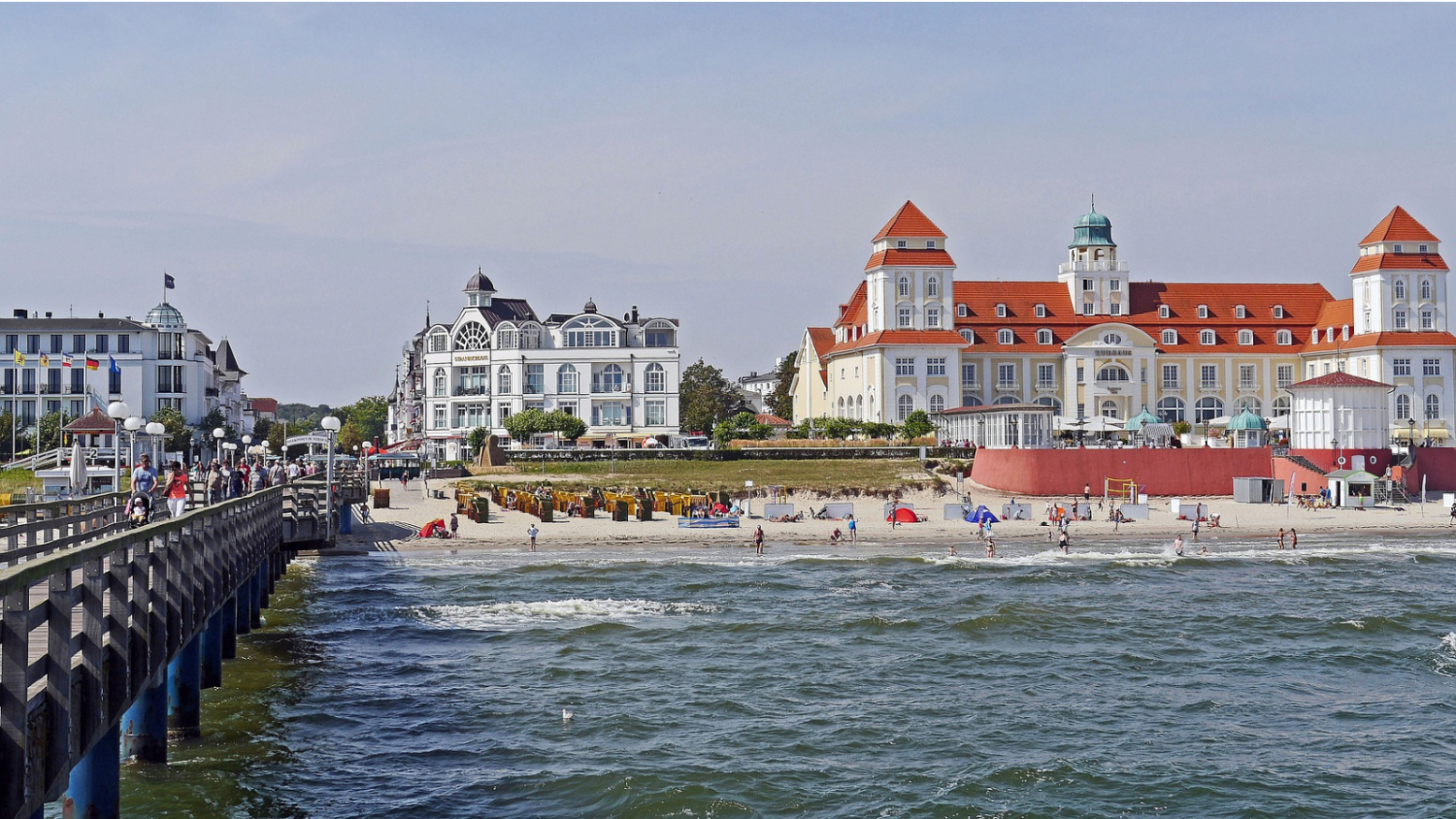 8_Binz Seebrücke_1_ Promenade.jpg