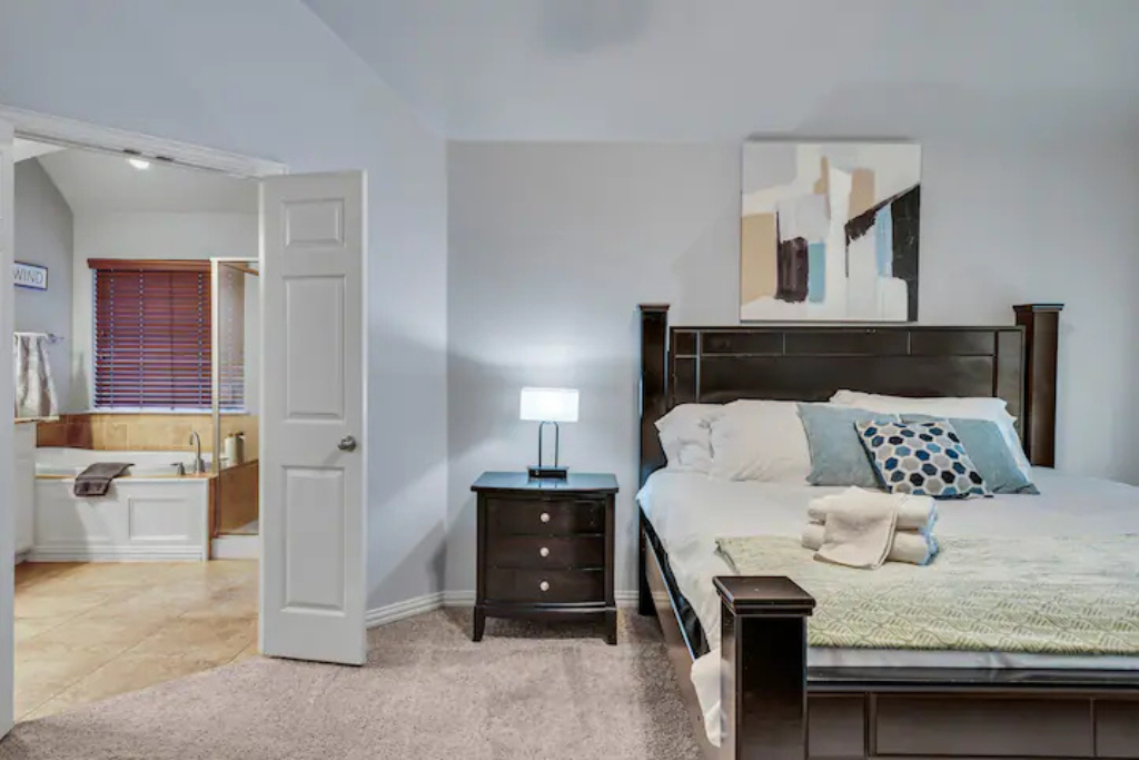 Larreta Airbnb pics  (16).png