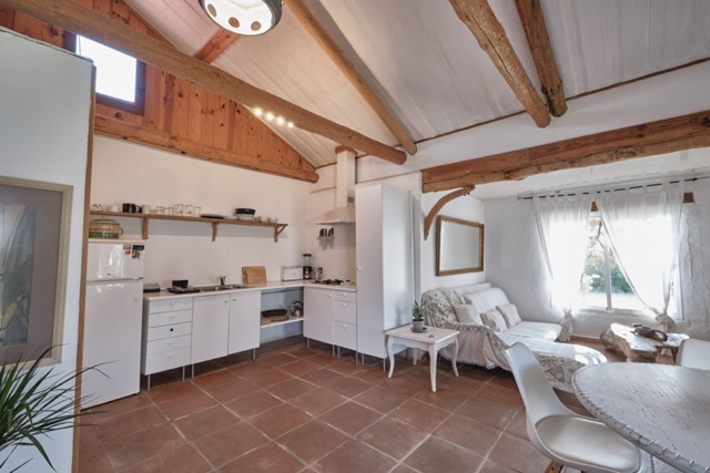 _EVJ4212 en tamaño mediano.jpeg