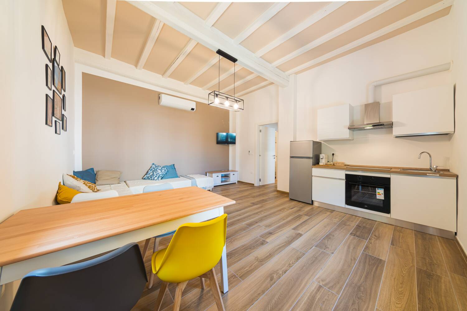 Cicogna House-001.jpg