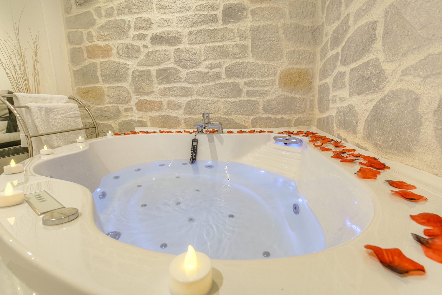 029 - La suite neuvilloise - 01 septembre 2023.jpg