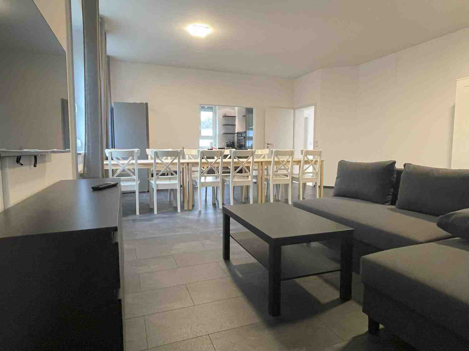 R111_ Lichtenfelser Straße 3, 93057 Regensburg (14).jpg