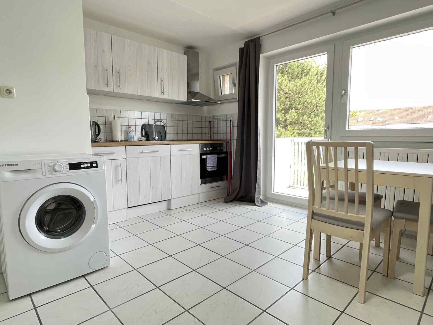 SAD153_Kantstraße 8, 92421 Schwandorf (3).jpg