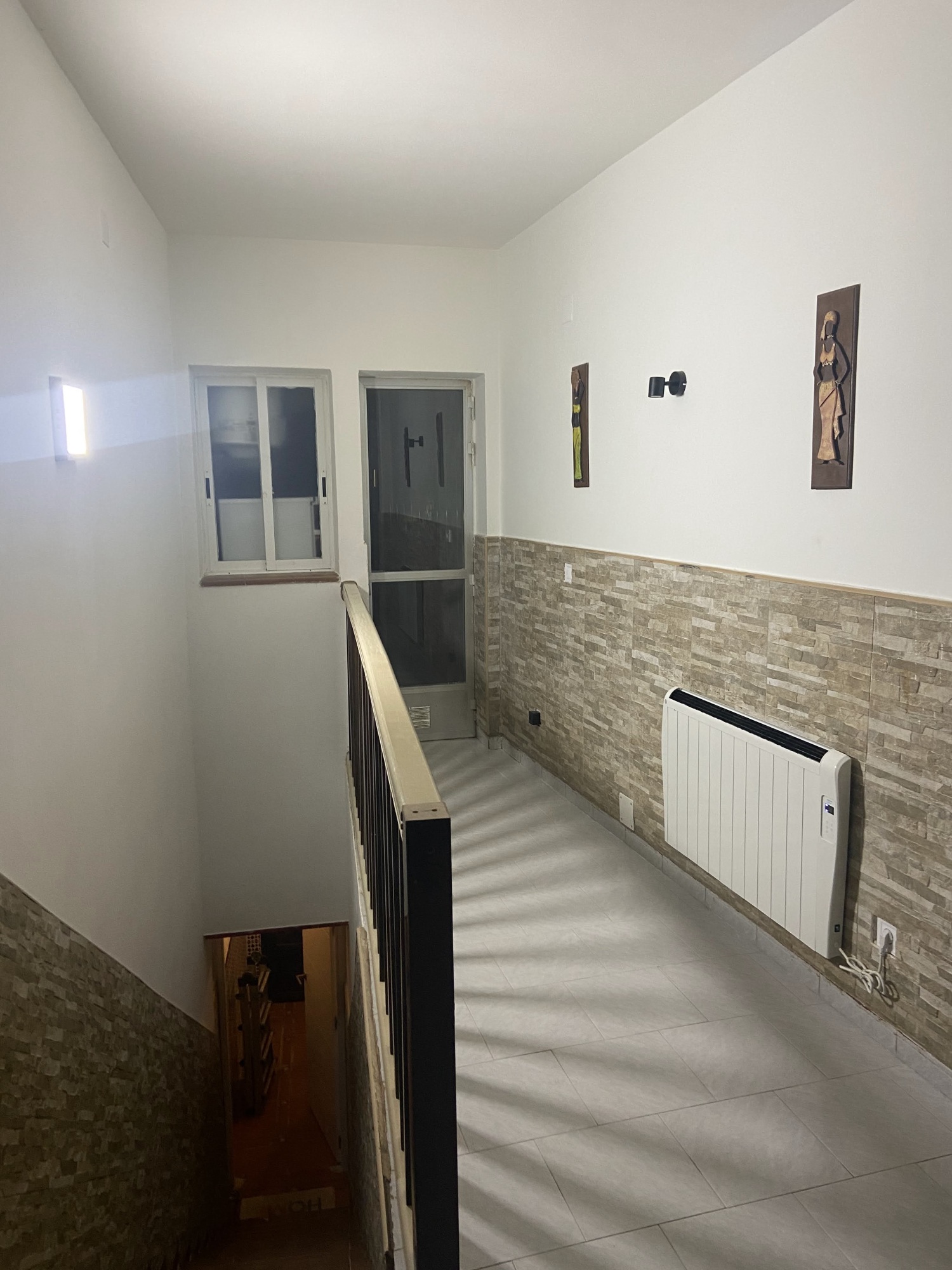 HALL Y OTROS  (3).jpg