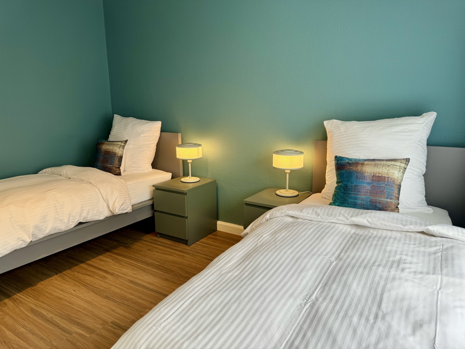 24-04-08 14-58-37 0128.jpg