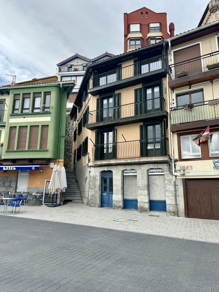 AIJO fachada principal.jpeg