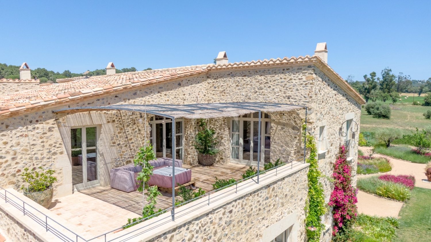 Modern Luxury Masia ,Mont ras, playa de castell,  Unique Costa Brava Homestory0010.jpg