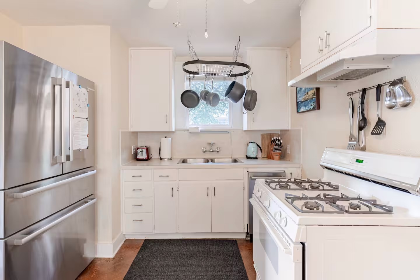 T3-09 Full Kitchen.jpeg