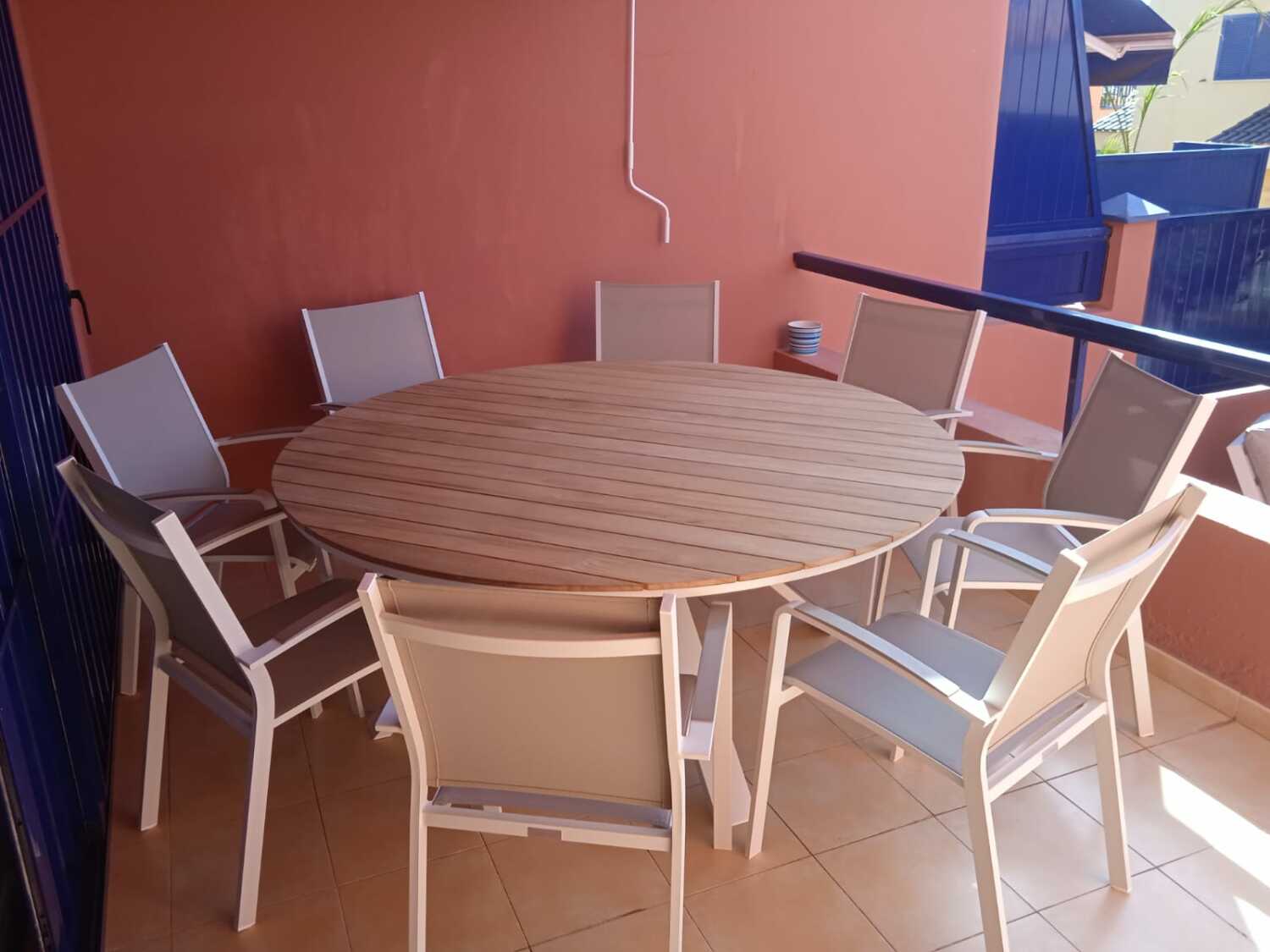 164 Terrassentisch 8 12-24 um 14.24.15_979765a5.jpg