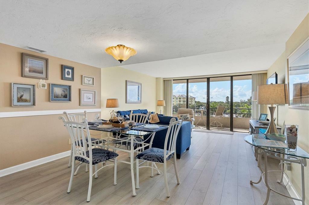 AnyConv.com__d003 (9).jpg