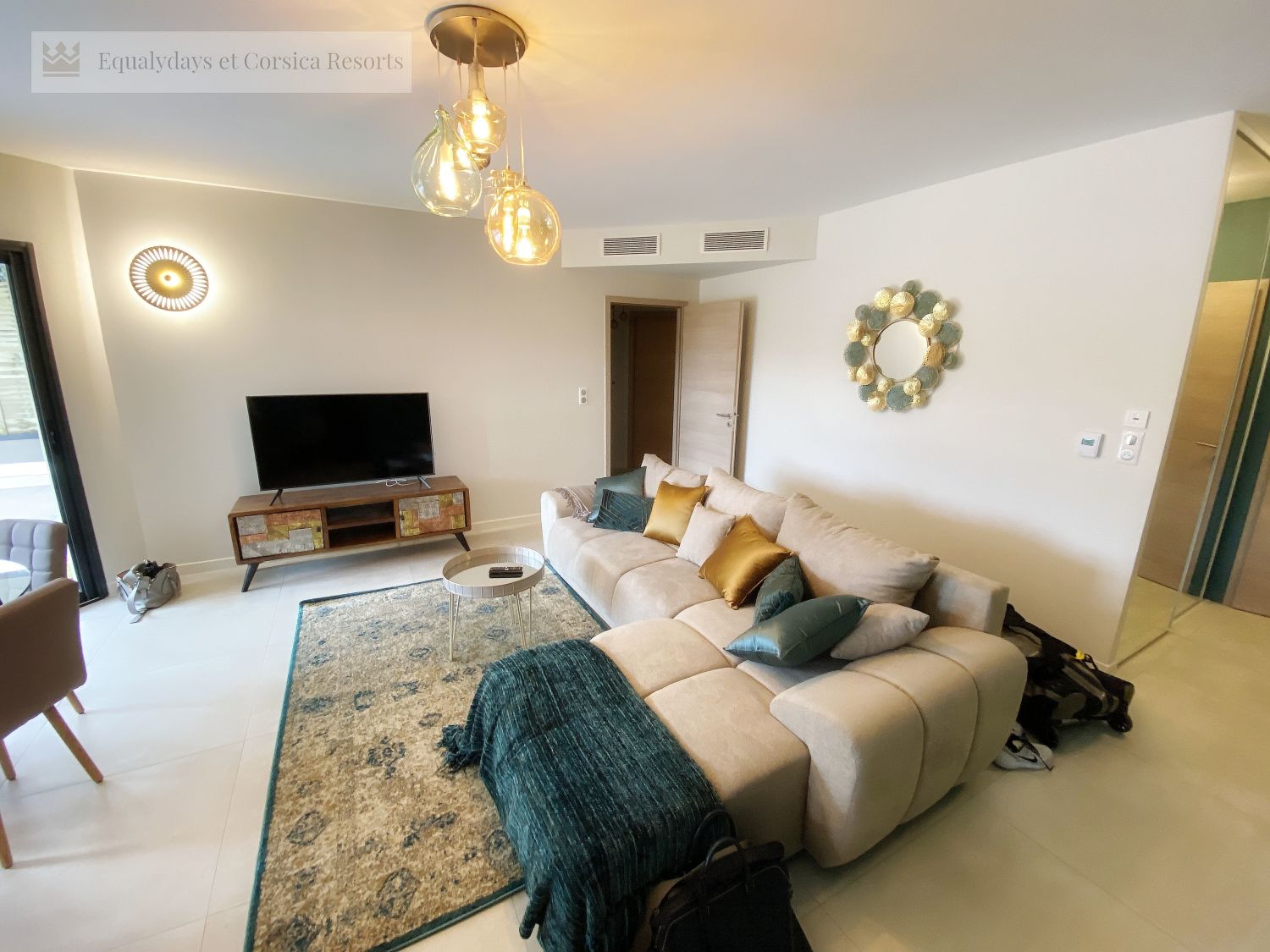 EQUALYDAYS-CORSICA-RESORTS-22.JPG