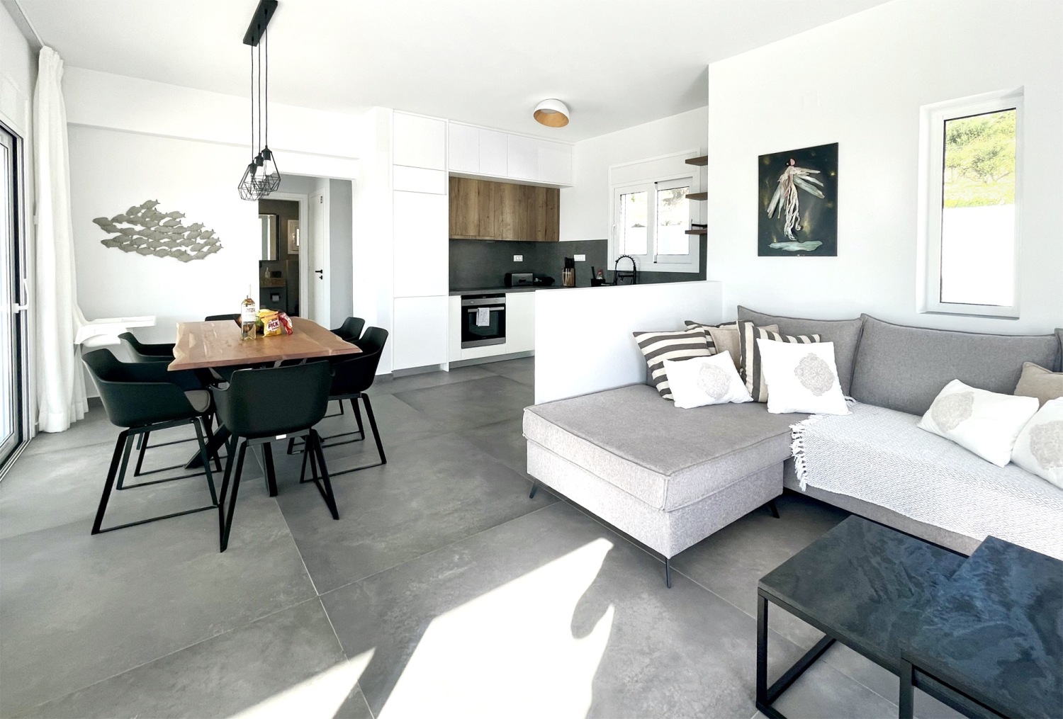 dining living area.jpg