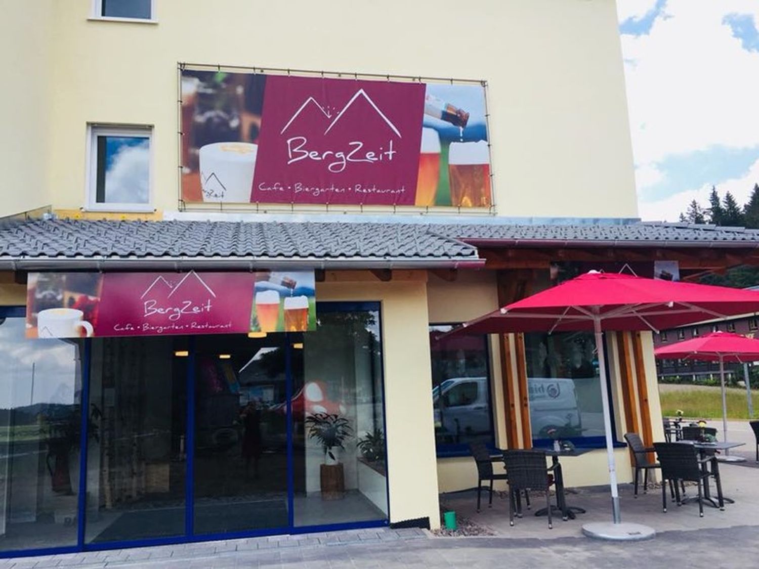 Bergzeit aussen Auflösung.jpg