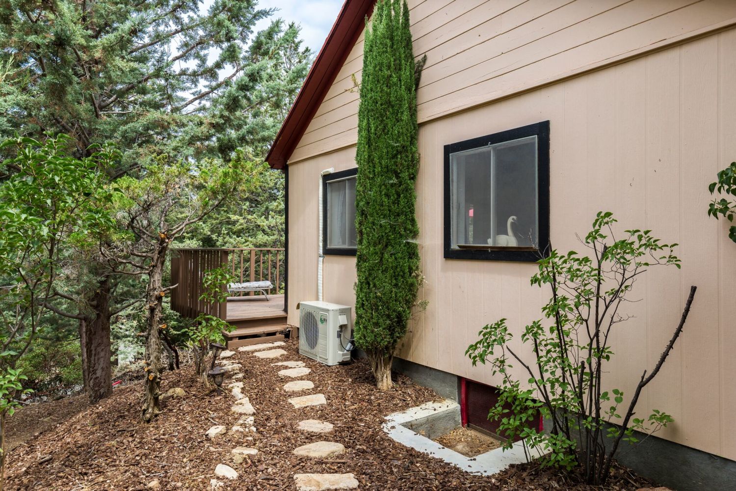 Julian Cabins & Vacation Rentals in Julian