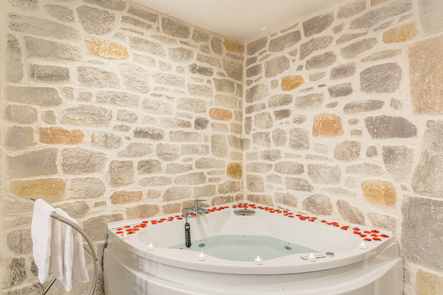 018 - La suite neuvilloise - 01 septembre 2023.jpg