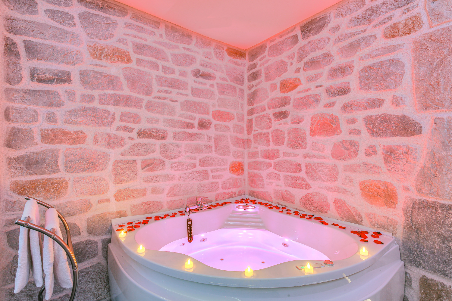 026 - La suite neuvilloise - 01 septembre 2023.jpg