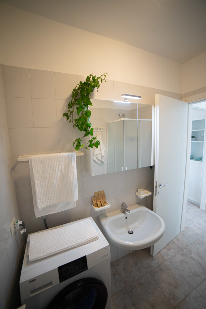 ALLORO3 BAGNO.jpg