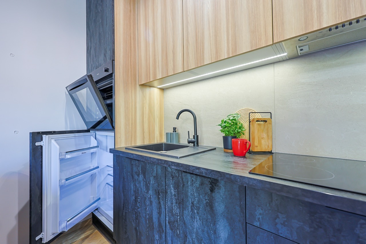 lodowka Twój gospodarz Airbnb Booking Duży.jpeg