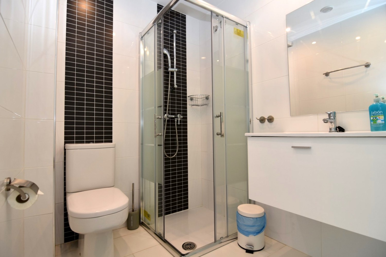 DSC_0912 (Custom).JPG