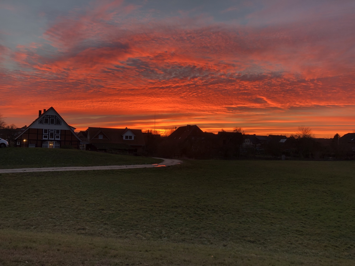 Abendhimmel über Bleckede.jpg