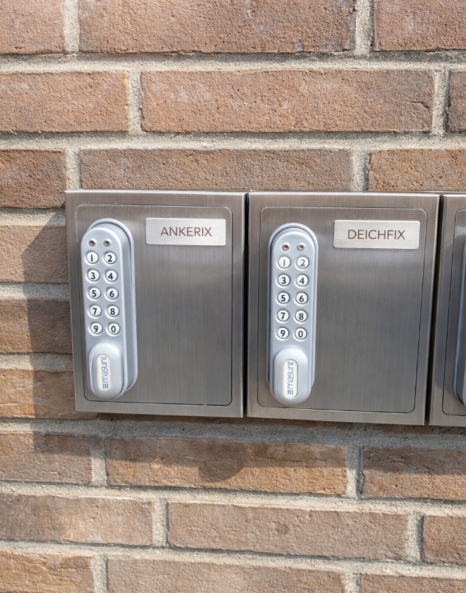 Beide Schlüsselkasten.png