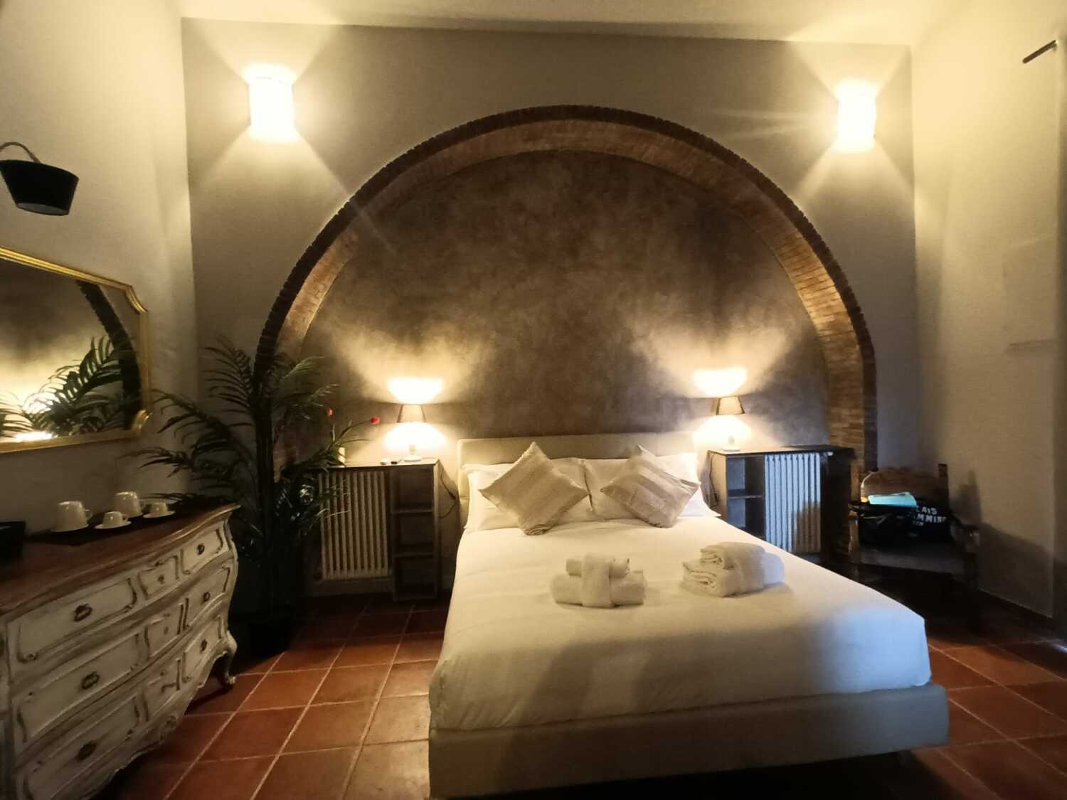 WhatsApp Image 2024-04-18 at 15.18.28 (1).jpeg