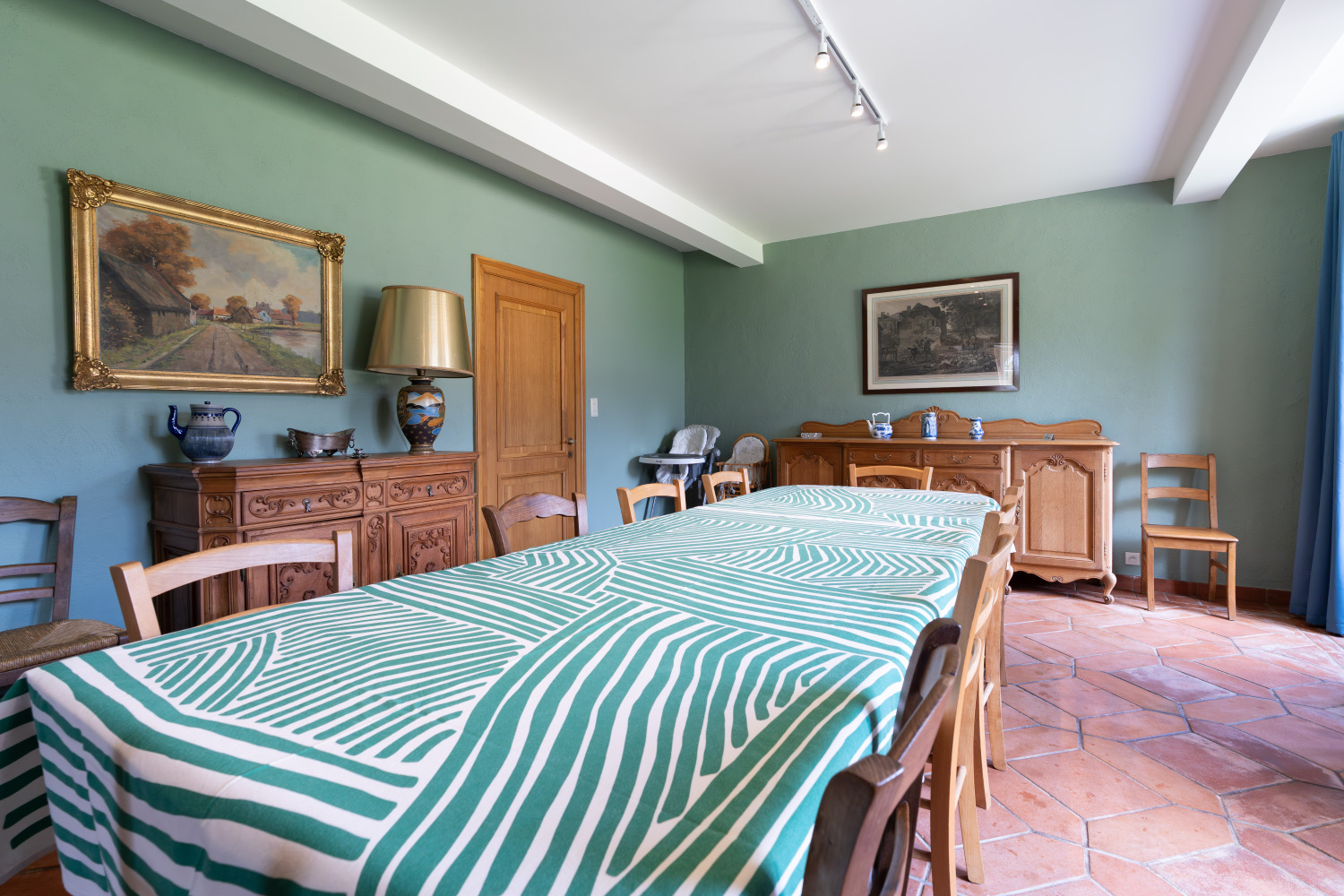 Fouine Cottage-04819.jpg